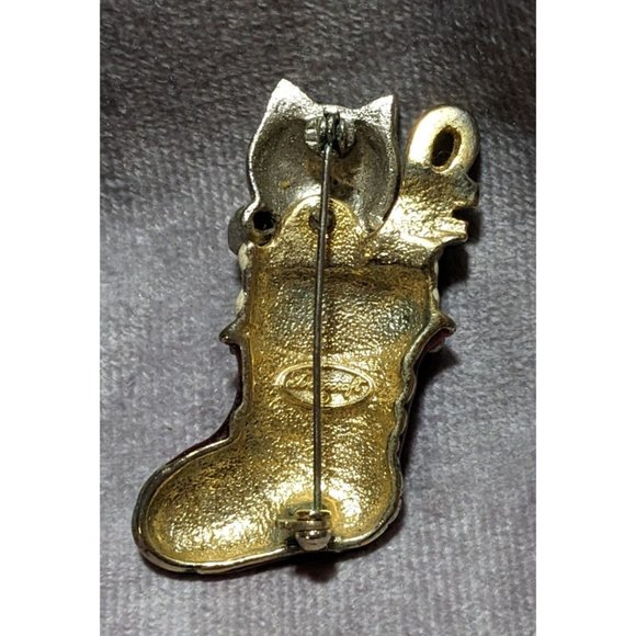 Vintage Danecraft Cat In Stocking Brooch - Picture 7 of 12